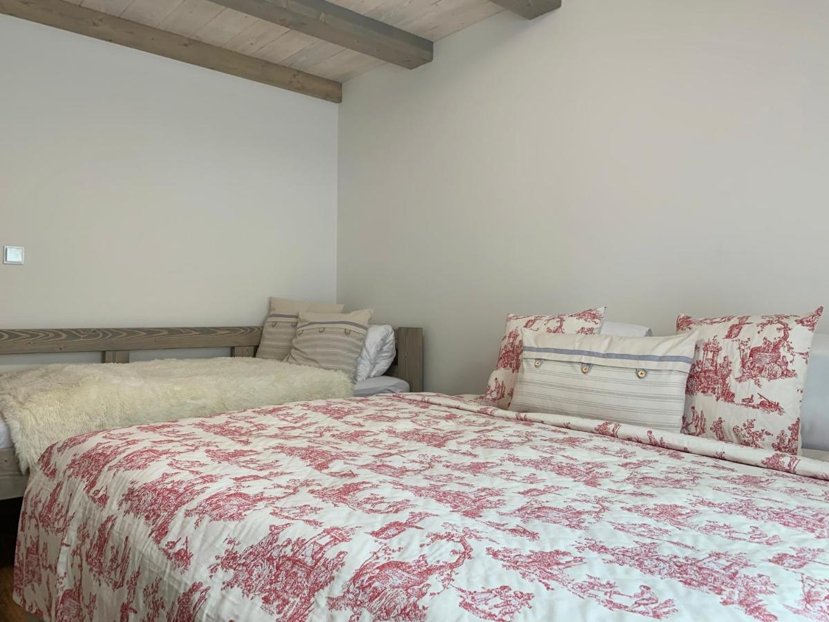 Apartmany Poco Loco Пец под Снежко Екстериор снимка