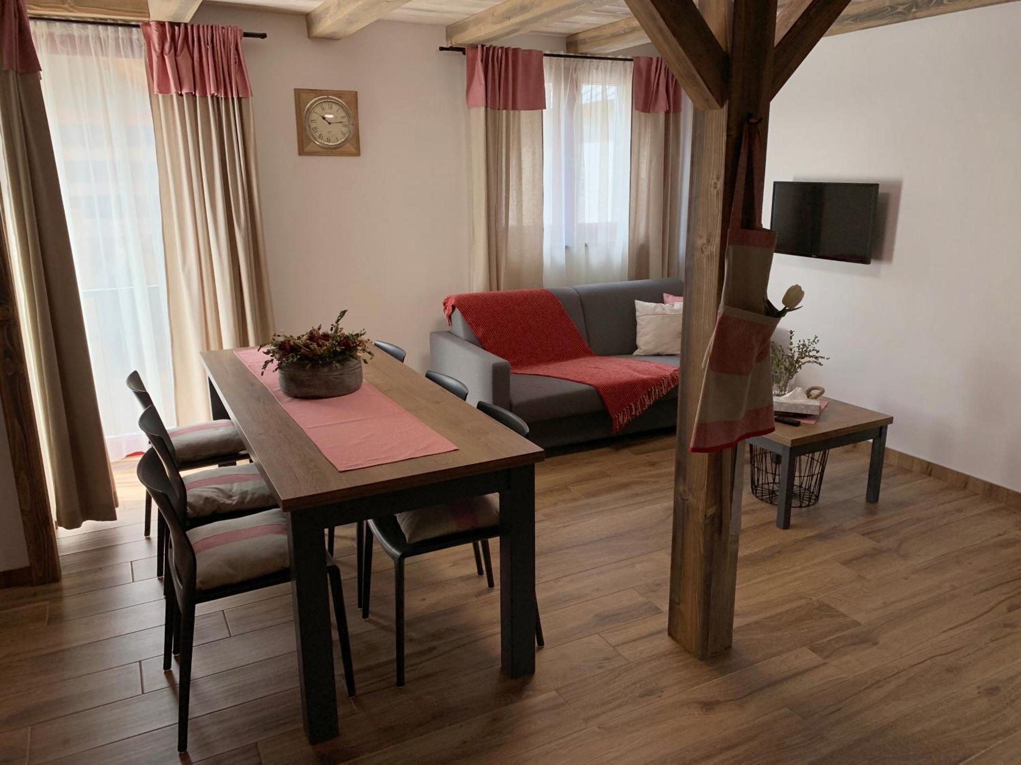 Apartmany Poco Loco Пец под Снежко Екстериор снимка