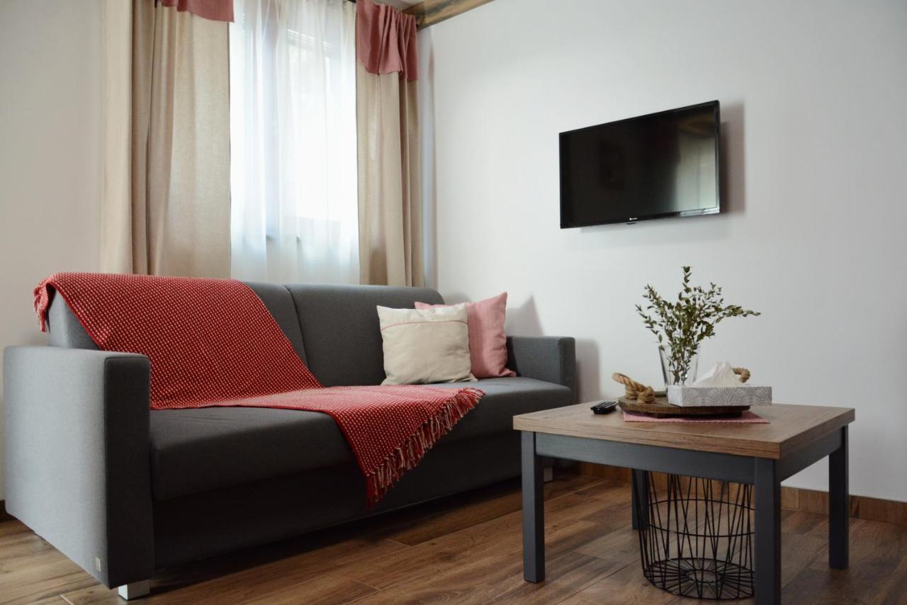 Apartmany Poco Loco Пец под Снежко Екстериор снимка
