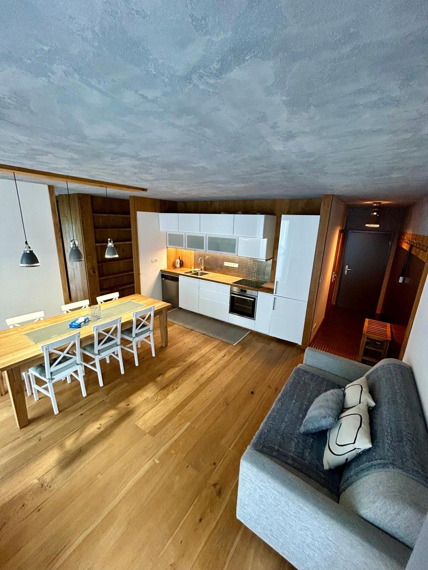 Apartmany Poco Loco Пец под Снежко Екстериор снимка